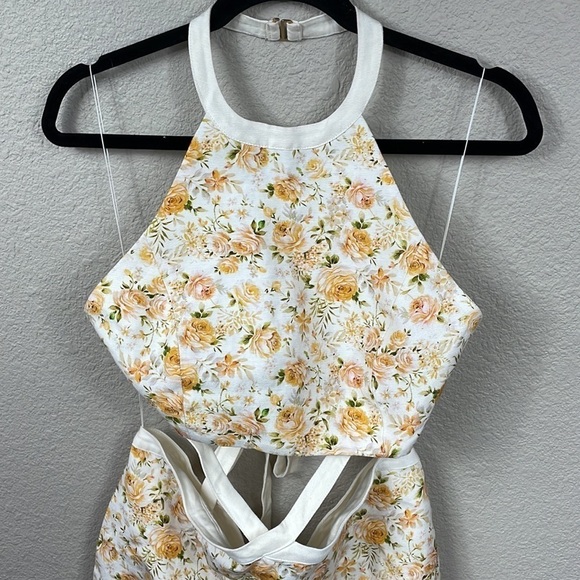 New Significant Other Ari Dress Rosalie Print Yellow Ditsy Floral Waist Cut Out - Picture 7 of 16